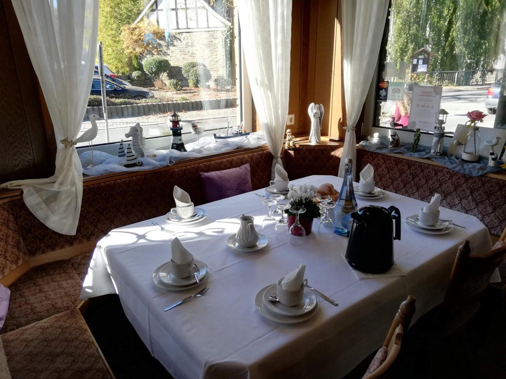 Hotel-Restaurant Denklinger-Hof Reichshof Exteriör bild